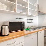 Hello Cote D'azur - Spacious With Balcony Close To The Sea, Pool, Tennis Court, Air Conditioned Lejlighed Golfe-Juan